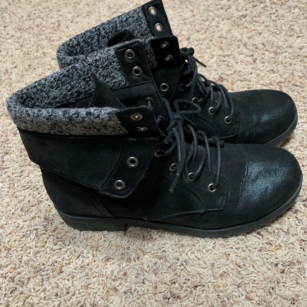 Cute Excellent Condition Booties!